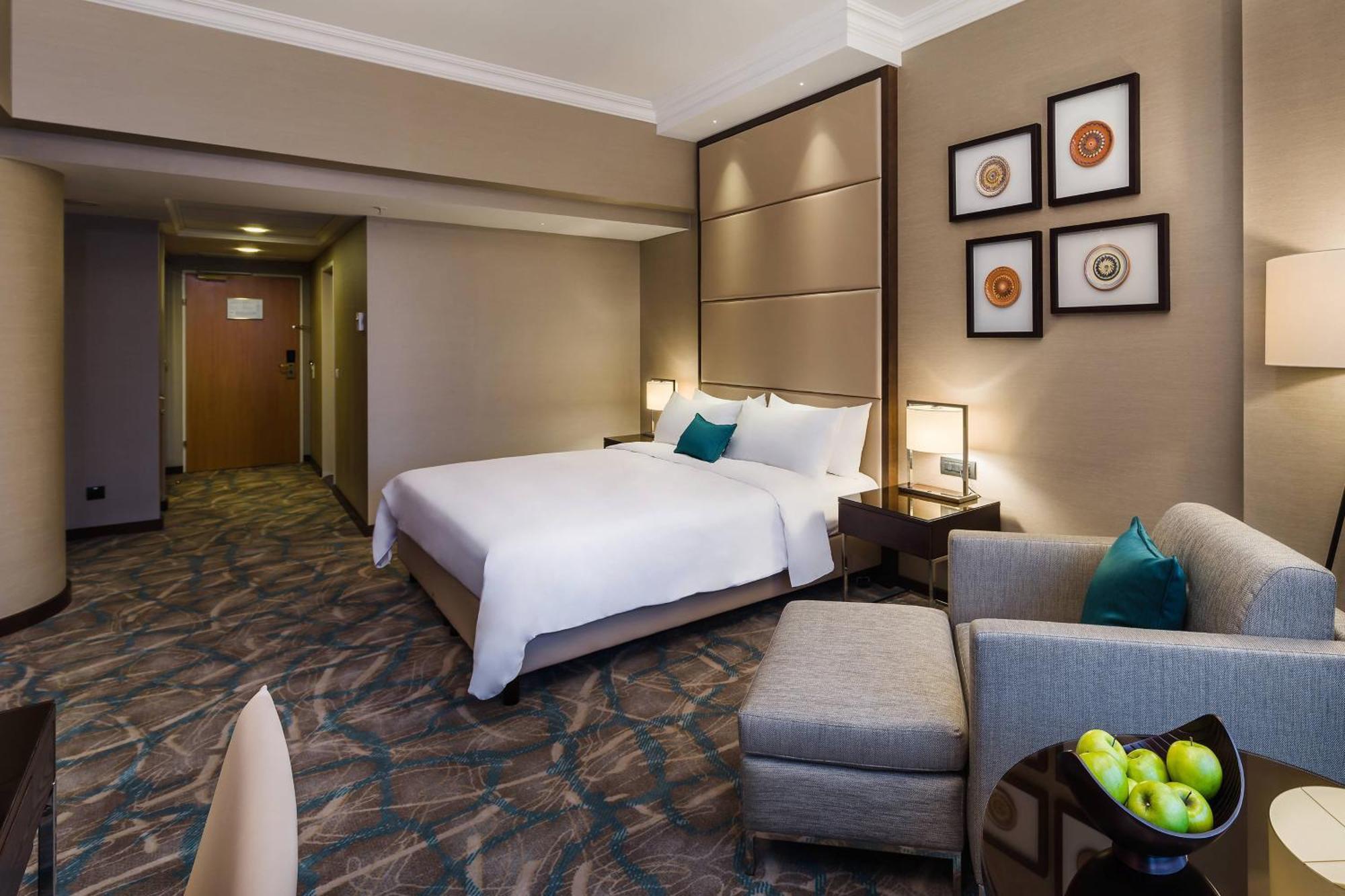 Jw Marriott Bucharest Grand Hotel Exterior foto Deluxe Room